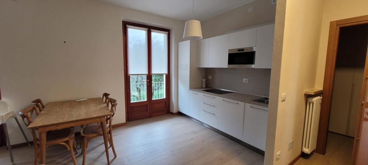 Ca' De L'Achille Apartman Torri del Benaco Kültér fotó